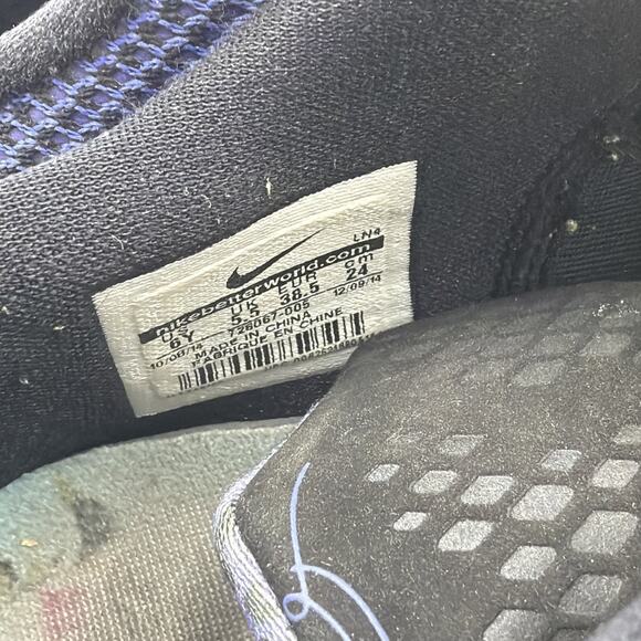 Size 6y (GS) - Nike Kobe 10 Low Blackout - Picture 6 of 6